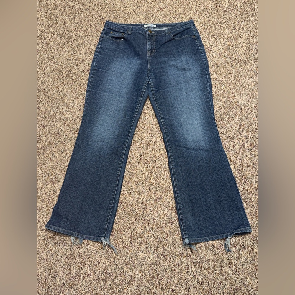 Fashion bug women's jeans flare size 16 Classic Blue Women's Jeans